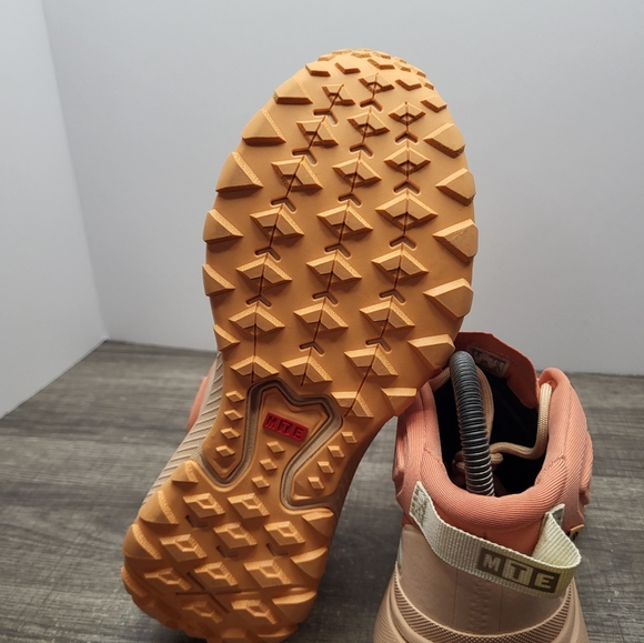 VANS MTE Crosspath Hiking Boots Orange Women's Size 7 New - Picture 7 of 8